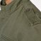 Chaqueta de estilo militar hombre K6164. .