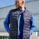 Chaleco acolchado reciclado hombre Men's Padded Vest. .